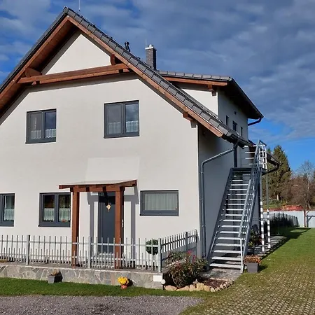 Kohoutek A Slepicka V Novohradskych Horach Nove Hrady (Ceske Budejovice)